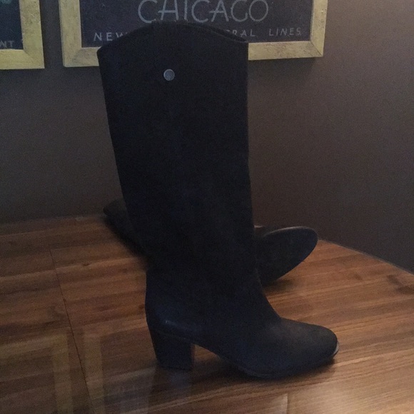 Vince Camuto Kolton Boots 